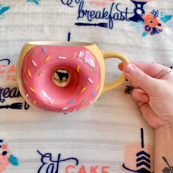 1 LEFT! 🍩 Pink Iced Sprinkled Donut Ceramic Mug - Picture 2 of 5